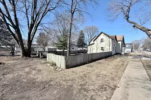 46 2nd St NE, Madelia, MN 56062 - Photo 6