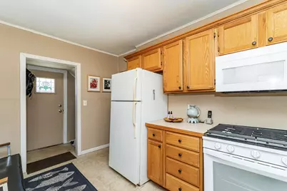 212 12th Street NW, Rochester, MN 55901 - Photo 10