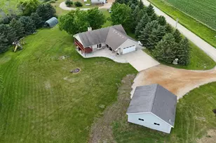 72329 320th St, Racine, MN 55967 - Photo 1