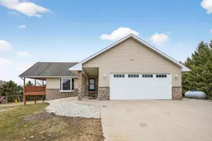 72329 320th St, Racine, MN 55967 - Photo 1