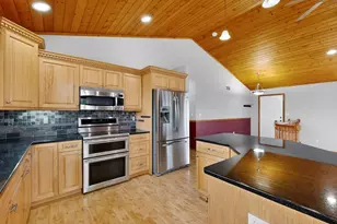 72329 320th St, Racine, MN 55967 - Photo 14