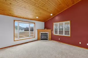 72329 320th St, Racine, MN 55967 - Photo 8