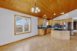 72329 320th St, Racine, MN 55967 - Photo 16