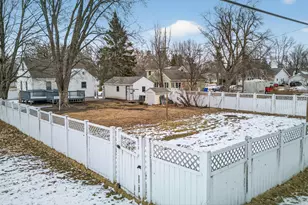 440 W 1st St, Rush City, MN 55069 - Photo 38