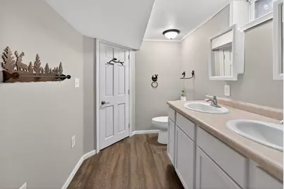 440 W 1st Street, Rush City, MN 55069 - Photo 16