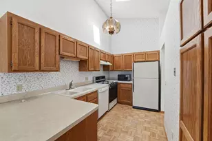 902 Evergreen Dr, Burnsville, MN 55337 - Photo 6