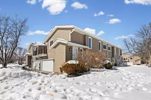 16207 Flagstaff Ct S, Rosemount, MN 55068 - Photo 2