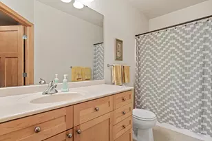 1800 Graham Ave, Saint Paul, MN 55116 - Photo 12