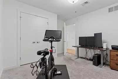 1240 S 2nd Street #221, Minneapolis, MN 55415 - Photo 38