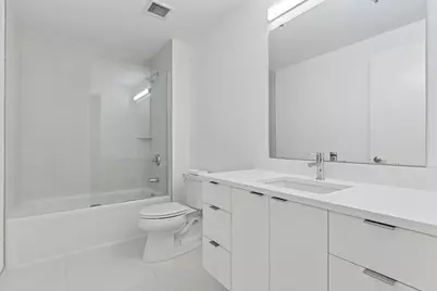 1240 S 2nd Street #221, Minneapolis, MN 55415 - Photo 36