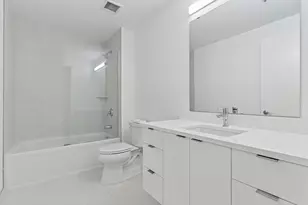 1240 S 2nd St, Minneapolis, MN 55415 - Photo 36
