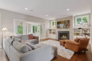 17641 Hyde Park Ave, Lakeville, MN 55044 - Photo 8