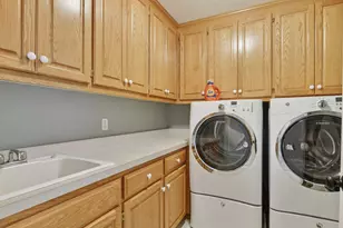 17641 Hyde Park Ave, Lakeville, MN 55044 - Photo 22