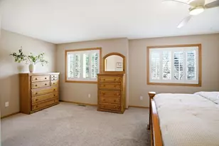 8731 Quarry Ridge Ln, Woodbury, MN 55125 - Photo 20