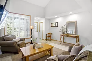 8731 Quarry Ridge Ln, Woodbury, MN 55125 - Photo 8