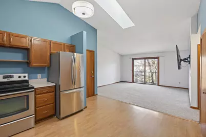 3306 Greenbrier Street #3306D, Vadnais Heights, MN 55127 - Photo 6