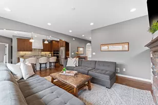 6823 Lanewood Ln N, Maple Grove, MN 55311 - Photo 22