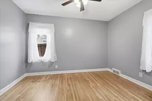 1489 Hoyt Ave W, Falcon Heights, MN 55108 - Photo 20