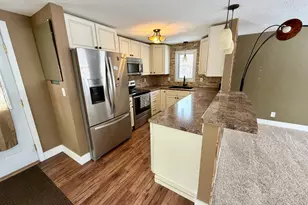 809 11th Ave SE, Roseau, MN 56751 - Photo 4