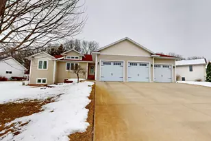 3177 Lakecrest Rd NE, Alexandria, MN 56308 - Photo 68