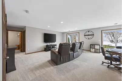 1581 Christie Place, Saint Paul, MN 55106 - Photo 32