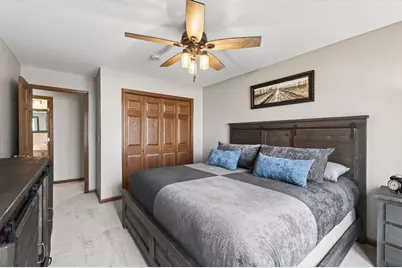 1581 Christie Place, Saint Paul, MN 55106 - Photo 38