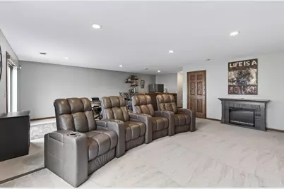 1581 Christie Place, Saint Paul, MN 55106 - Photo 32