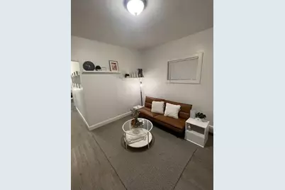 2740 Lyndale Avenue S, Minneapolis, MN 55408 - Photo 4