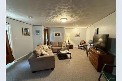 1126 Harrison Street S, Shakopee, MN 55379 - Photo 2