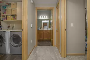 256 Spring St, Saint Paul, MN 55102 - Photo 18