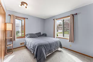 163 Southwind Ln, West Saint Paul, MN 55118 - Photo 16