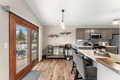 163 Southwind Lane, West Saint Paul, MN 55118 - Photo 8