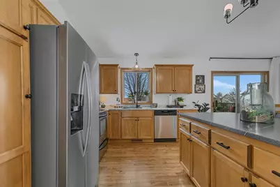 405 22nd Avenue N, Sartell, MN 56377 - Photo 8