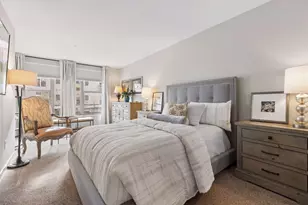 216 Portland Ave, Minneapolis, MN 55401 - Photo 10