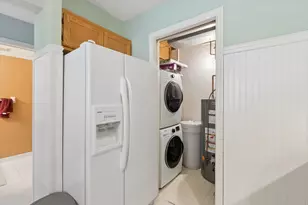 1940 Shenandoah Ct, Plymouth, MN 55447 - Photo 6