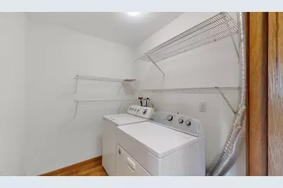 19 Elton Ridge Court NW, Rochester, MN 55901 - Photo 18