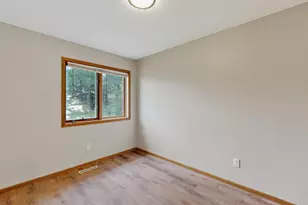 19 Elton Ridge Ct NW, Rochester, MN 55901 - Photo 16