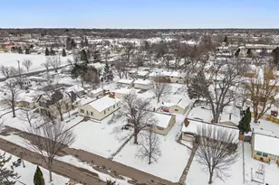 1408 Marion St, Saint Paul, MN 55117 - Photo 34