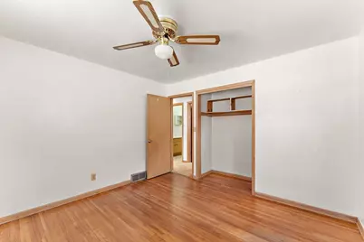 1408 Marion Street, Saint Paul, MN 55117 - Photo 14