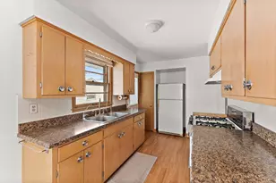 1408 Marion St, Saint Paul, MN 55117 - Photo 10