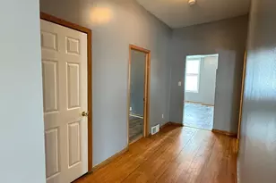 666 Sims Ave, Saint Paul, MN 55106 - Photo 8