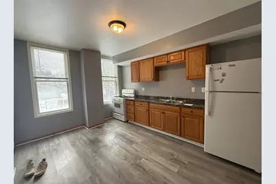 666 Sims Avenue, Saint Paul, MN 55106 - Photo 2