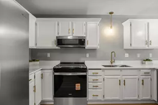 1770 Donegal Dr, Woodbury, MN 55125 - Photo 16