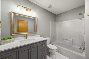 1770 Donegal Dr, Woodbury, MN 55125 - Photo 24