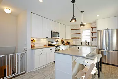 911 Sunnyview Lane, Hopkins, MN 55305 - Photo 4