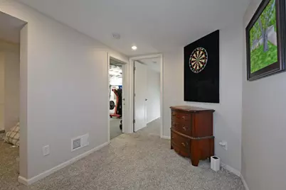 911 Sunnyview Lane, Hopkins, MN 55305 - Photo 24