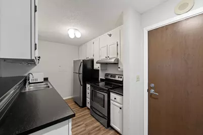 433 S 7th St #1609, Minneapolis, MN 55415 - Photo 2