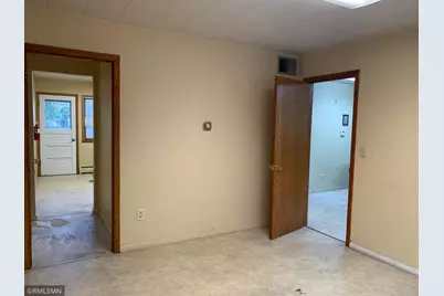 105 2nd Avenue SW #Suite 2, Hutchinson, MN 55350 - Photo 10