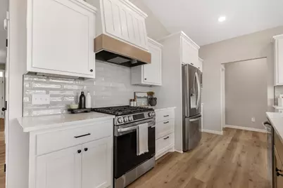 630 7th Avenue NE, Isanti, MN 55040 - Photo 4