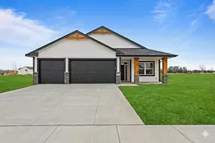 630 7th Ave NE, Isanti, MN 55040 - Photo 1